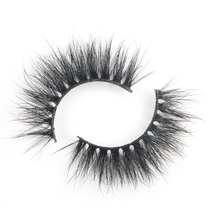 Beverly Hills Lash by Ashley Kennedy Eyelashes